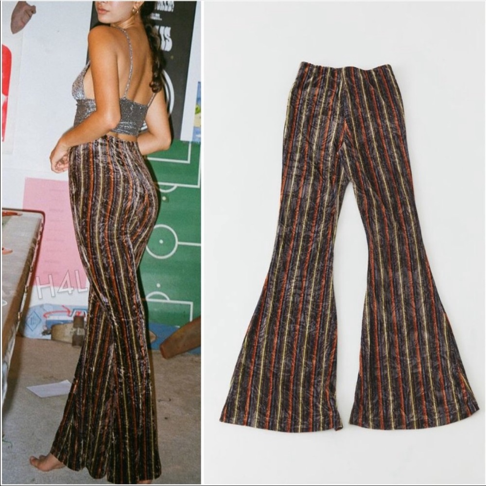 Like new Urban Outfitters crushed velvet fit and flare pant Sz Large Striped